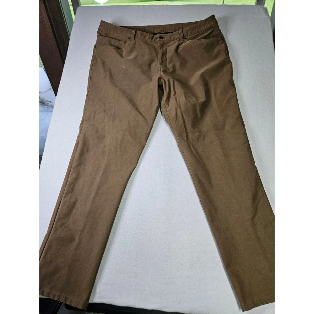 Lululemon ABC Pants Mens 40x32 Brown Slim Straight Technical 5-Pocket Trousers